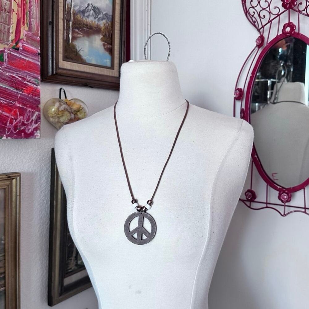 wood beaded peace sign necklace